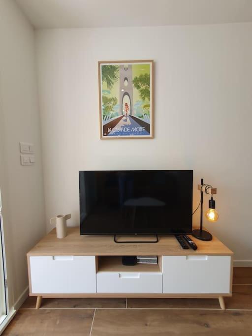T2 Fidji Vue Port Et Mer Parking Clim Wifi - Rossiconciergerie - Linge En Option La Grande-Motte Exterior photo
